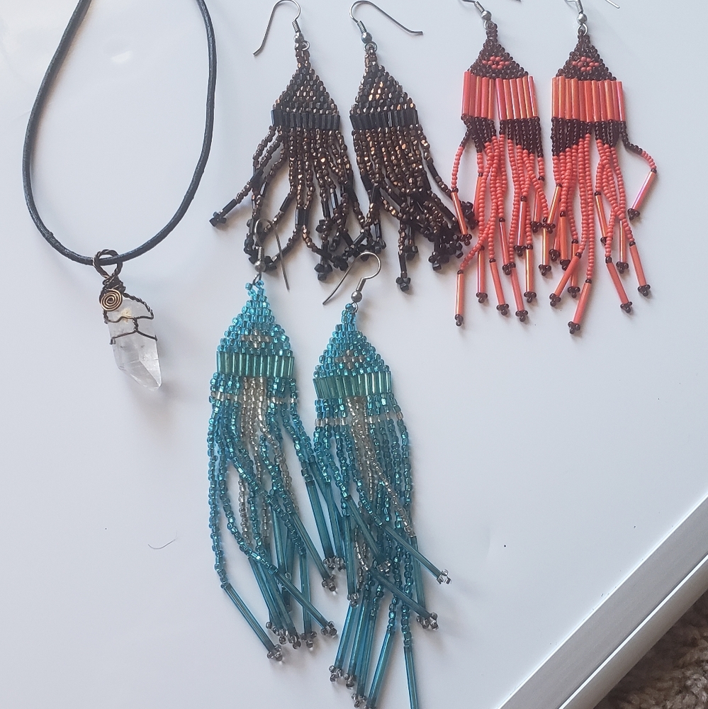 Bundle of 3 earrings & crystal necklace